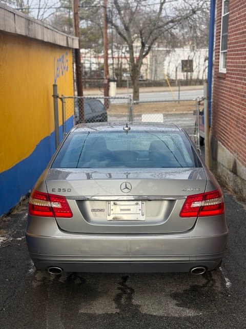 2013 Mercedes-Benz E-Class E350 Luxury 4MATIC's photo