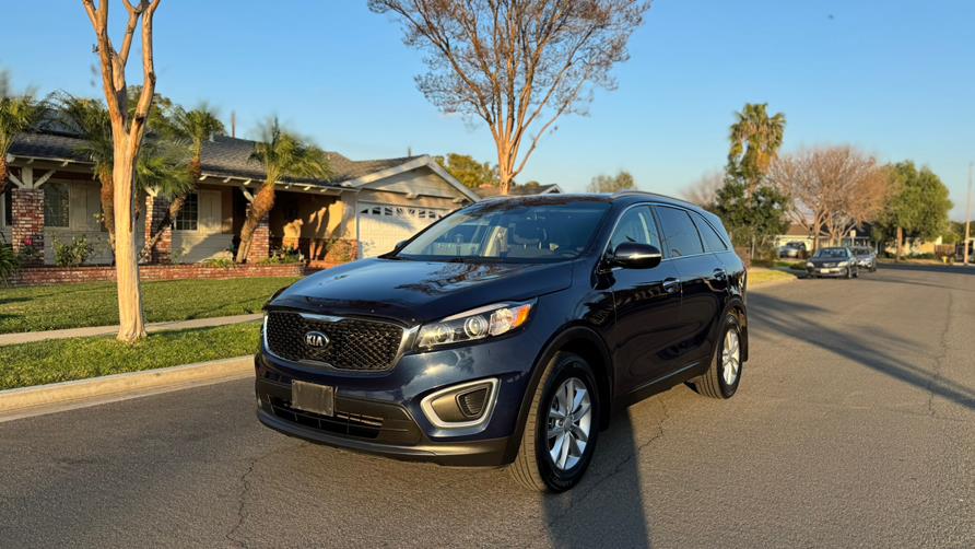 2016 Kia Sorento LX AT's photo