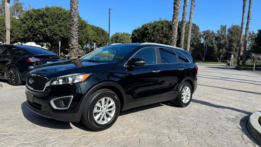 2016 Kia Sorento LX AT's photo