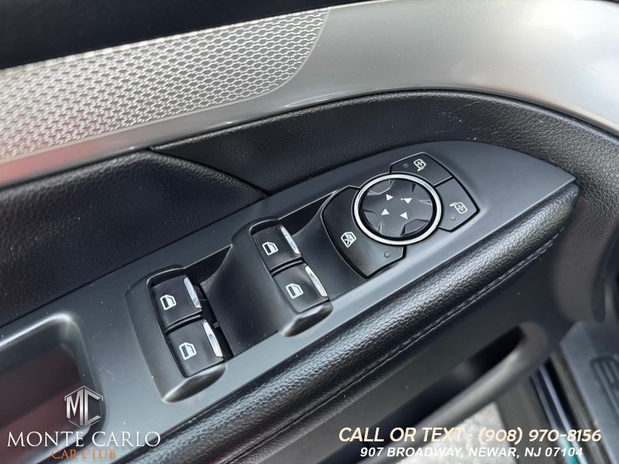 2016 Ford Explorer XLT - Photo 66