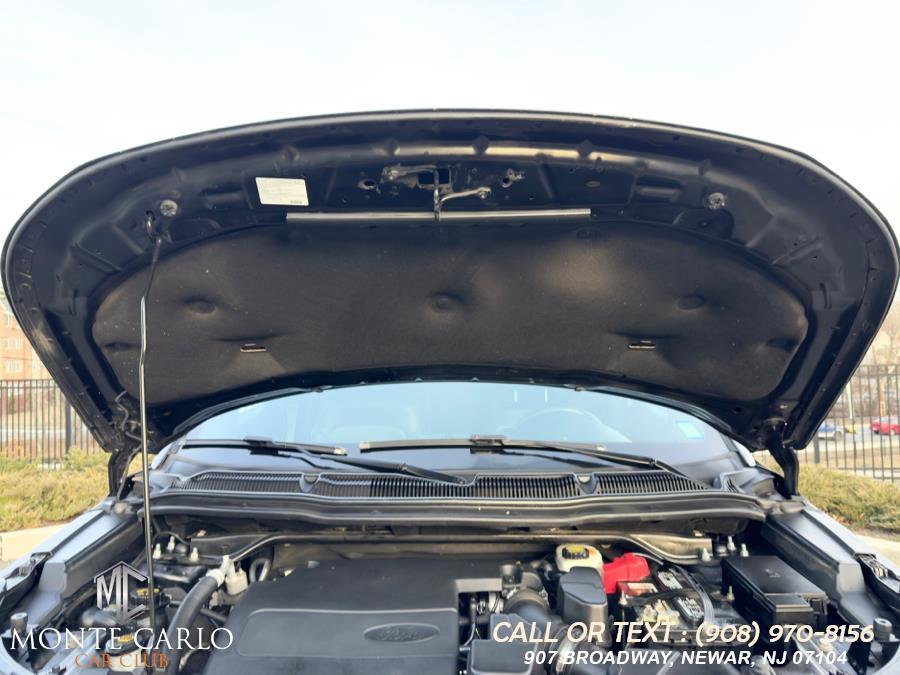 2016 Ford Explorer XLT - Photo 86