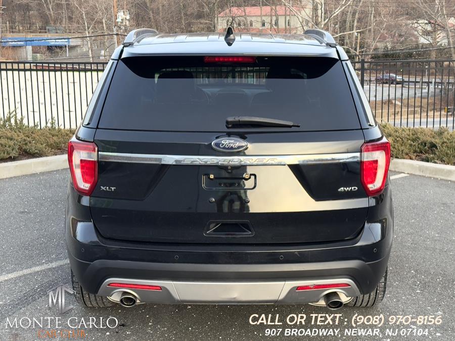 2016 Ford Explorer XLT - Photo 13