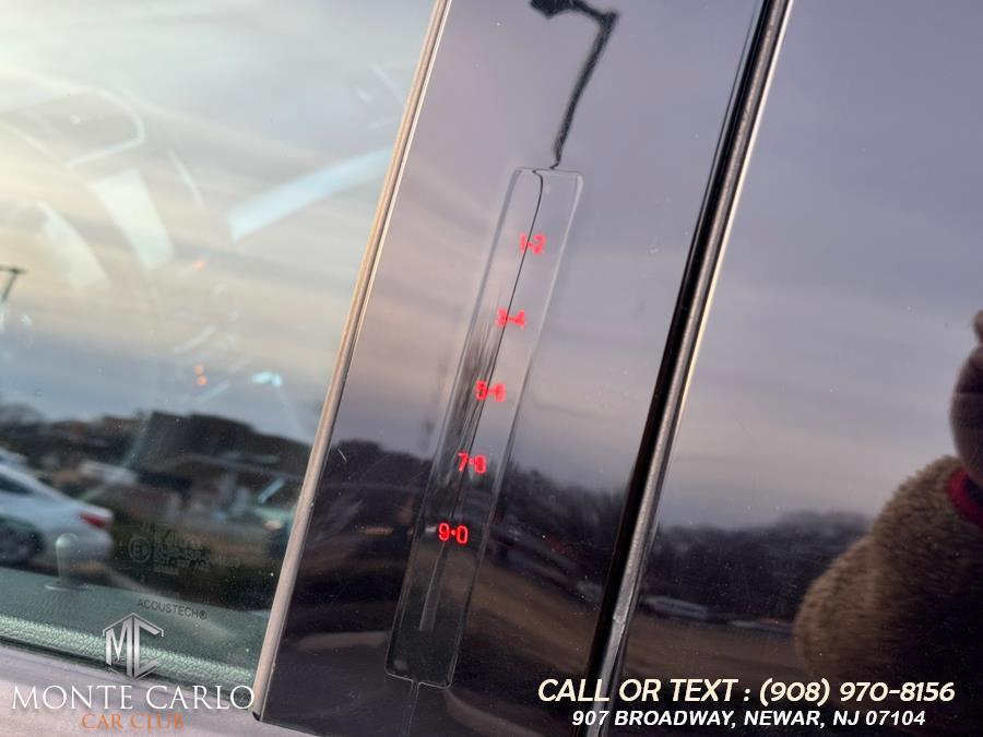 2016 Ford Explorer XLT - Photo 77