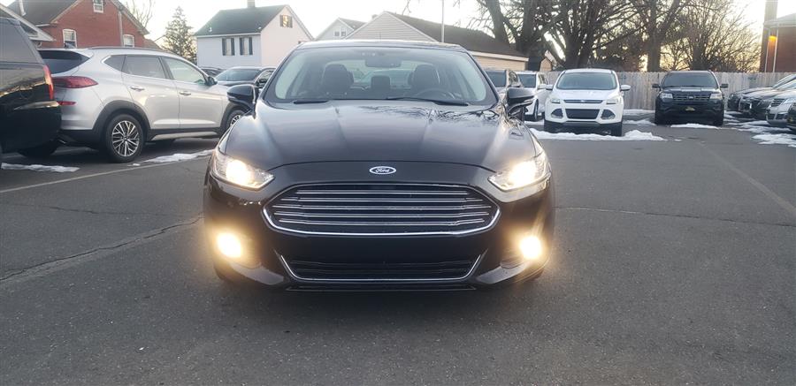 2014 Ford Fusion Plug-In Hybrid SE Luxury's photo