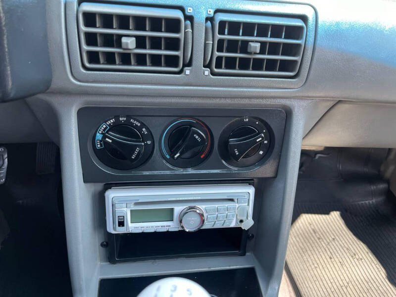 1989 Ford Mustang - Photo 17