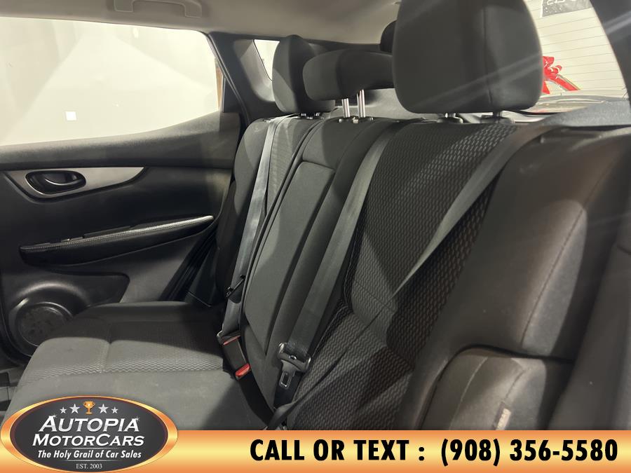 2021 Nissan Rogue Sport S - Photo 17