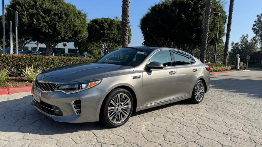 2016 Kia Optima SXL AT Turbo's photo