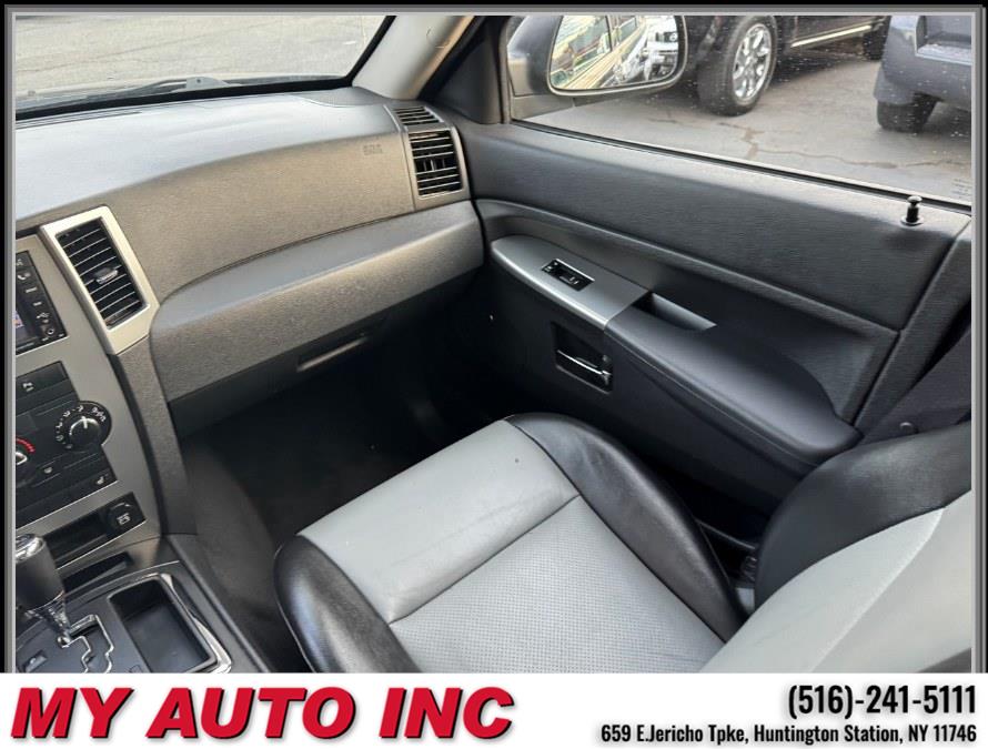 2010 Jeep Grand Cherokee Laredo - Photo 13