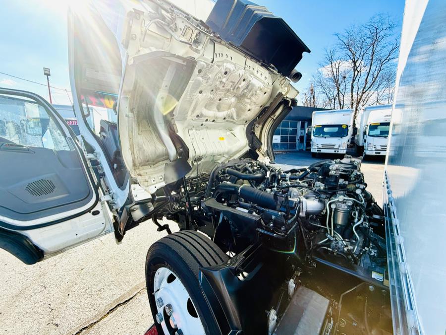 2022 Isuzu NPR HD - Photo 24