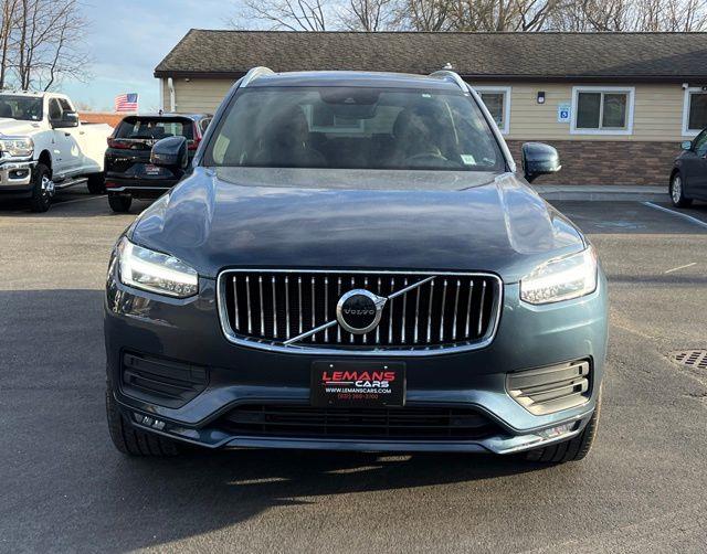2020 Volvo XC90 T6 Momentum AWD's photo