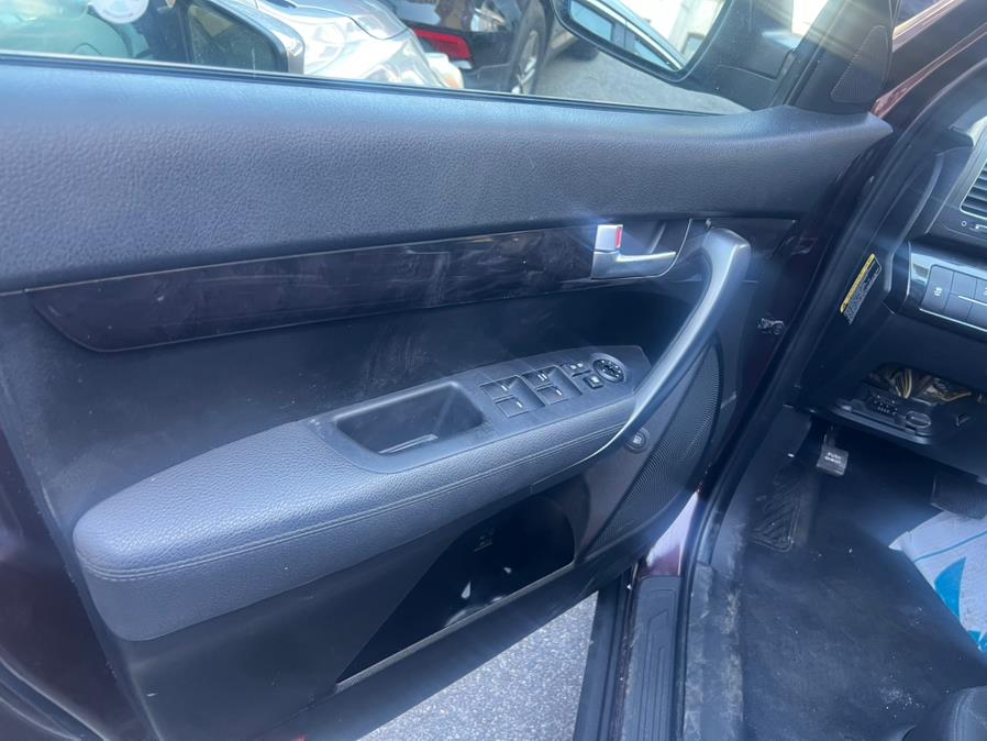 2014 Kia Sorento LX - Photo 8