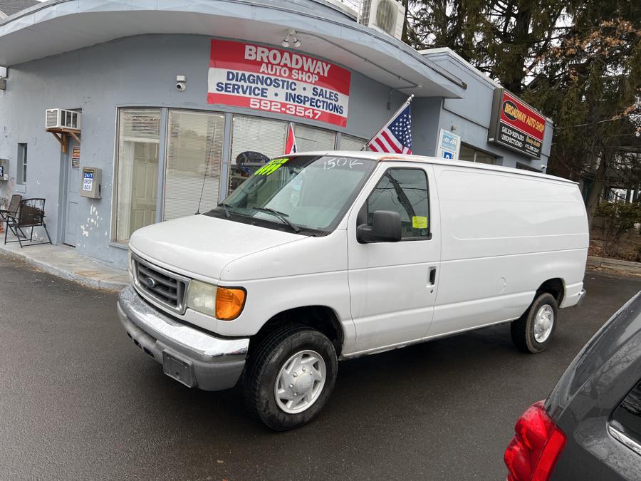 2006 Ford E-Series E-250 Van's photo