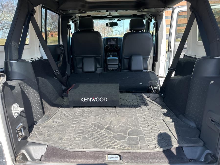 2016 Jeep Wrangler Unlimited 75th Anniversary Edition - Photo 31