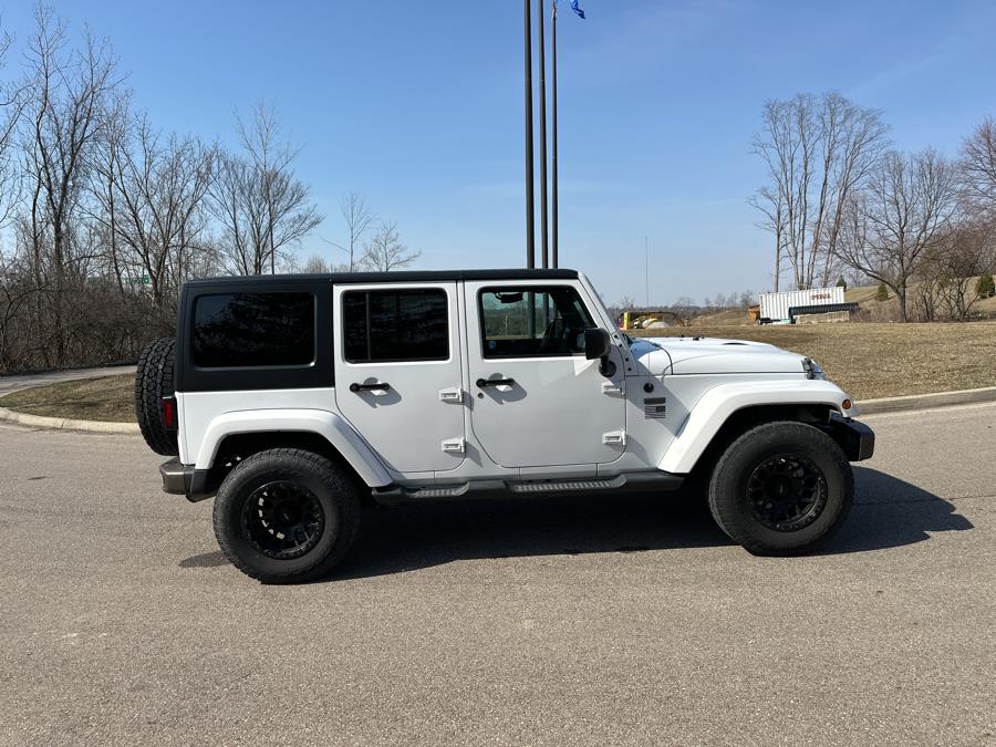 2016 Jeep Wrangler Unlimited 75th Anniversary Edition - Photo 11