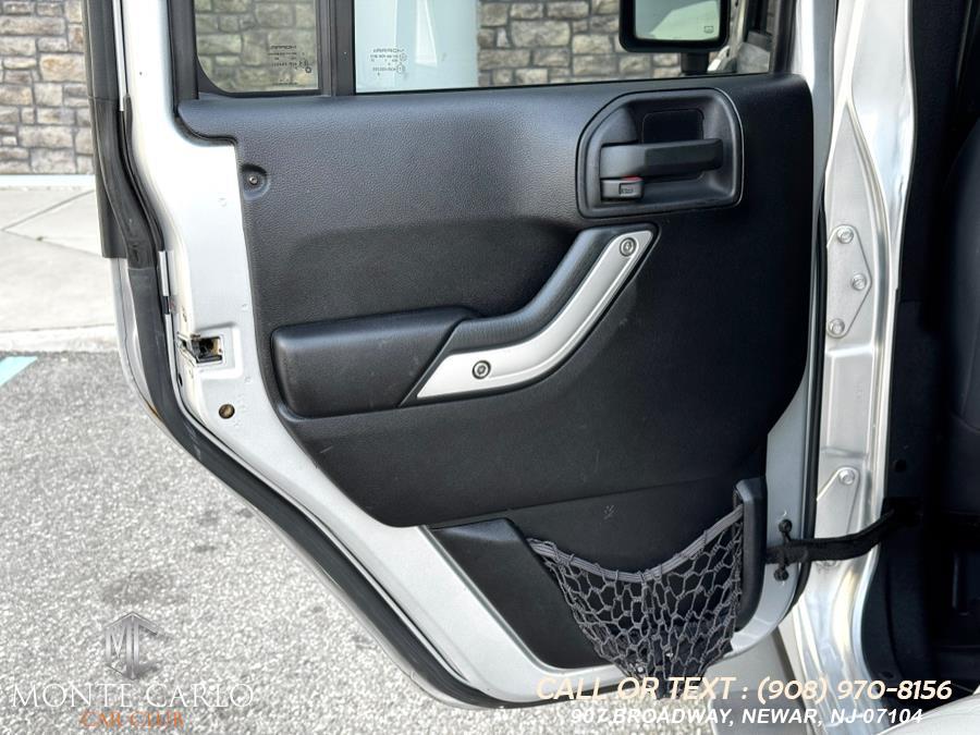 2012 Jeep Wrangler Unlimited Sahara - Photo 52