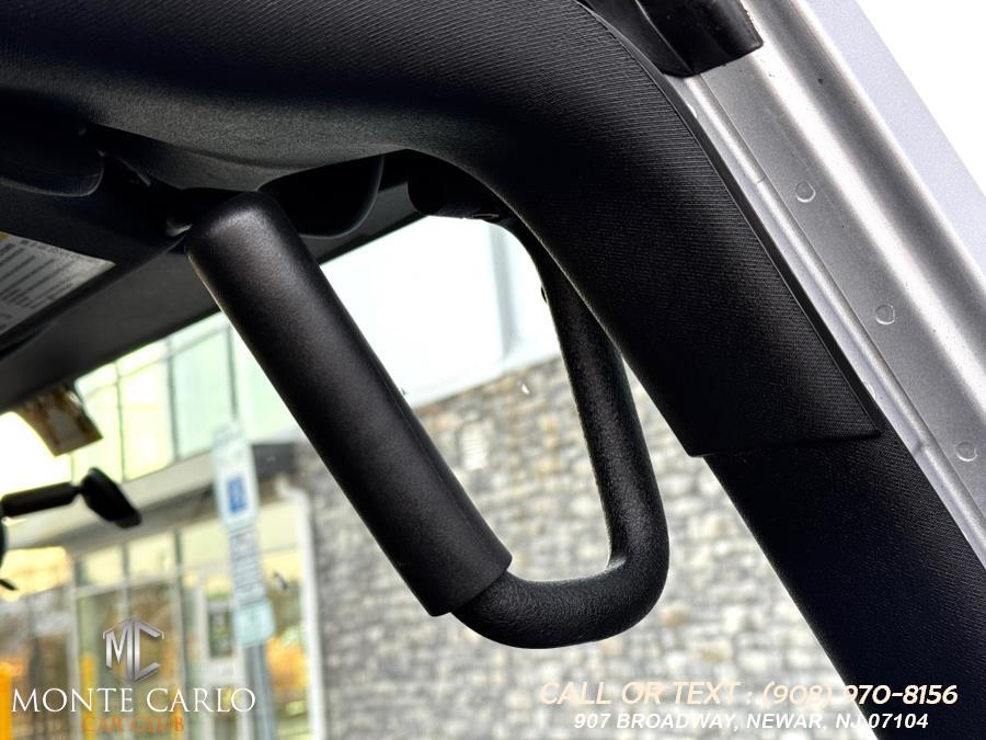 2012 Jeep Wrangler Unlimited Sahara - Photo 47