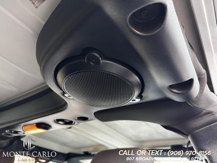 2012 Jeep Wrangler Unlimited Sahara - Photo 45