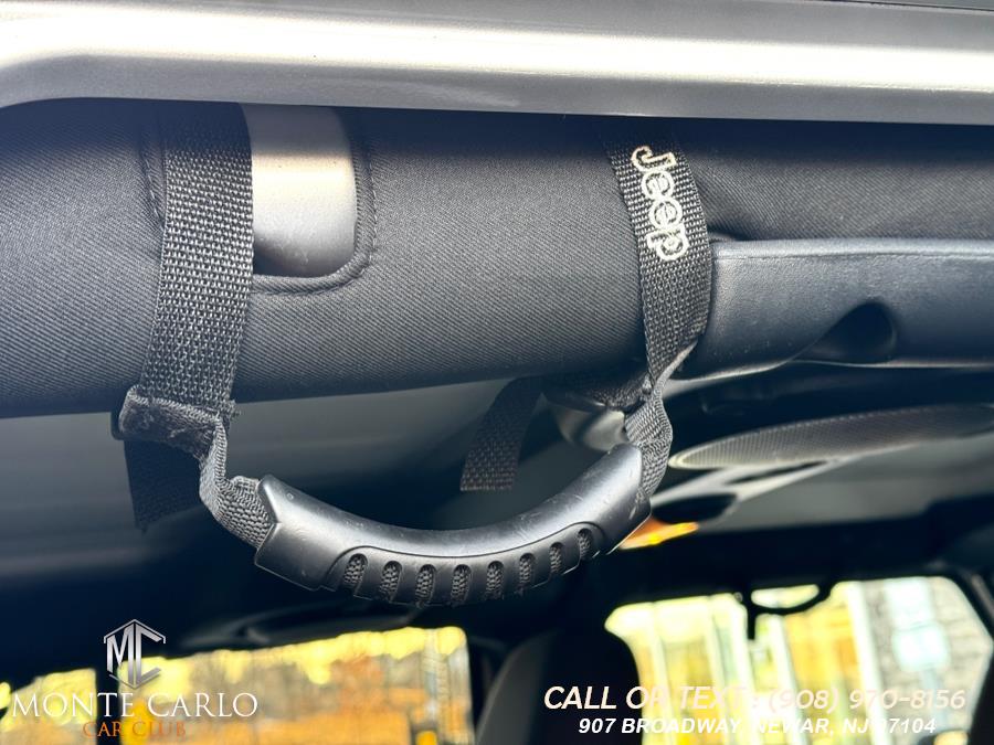 2012 Jeep Wrangler Unlimited Sahara - Photo 46