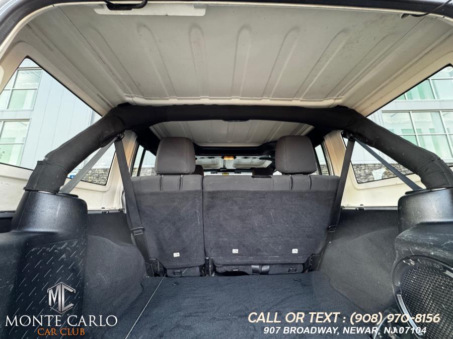 2012 Jeep Wrangler Unlimited Sahara - Photo 34
