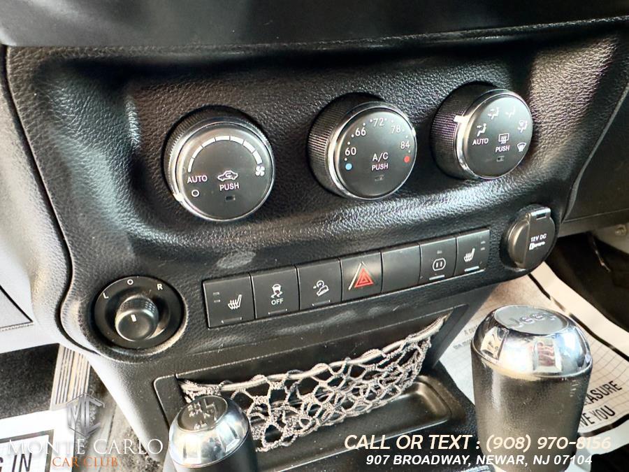 2012 Jeep Wrangler Unlimited Sahara - Photo 40