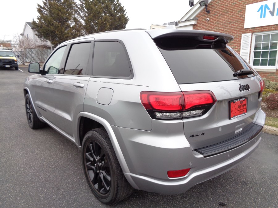 2018 Jeep Grand Cherokee Altitude - Photo 7