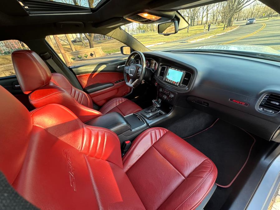 2020 Dodge Charger SRT - Photo 25