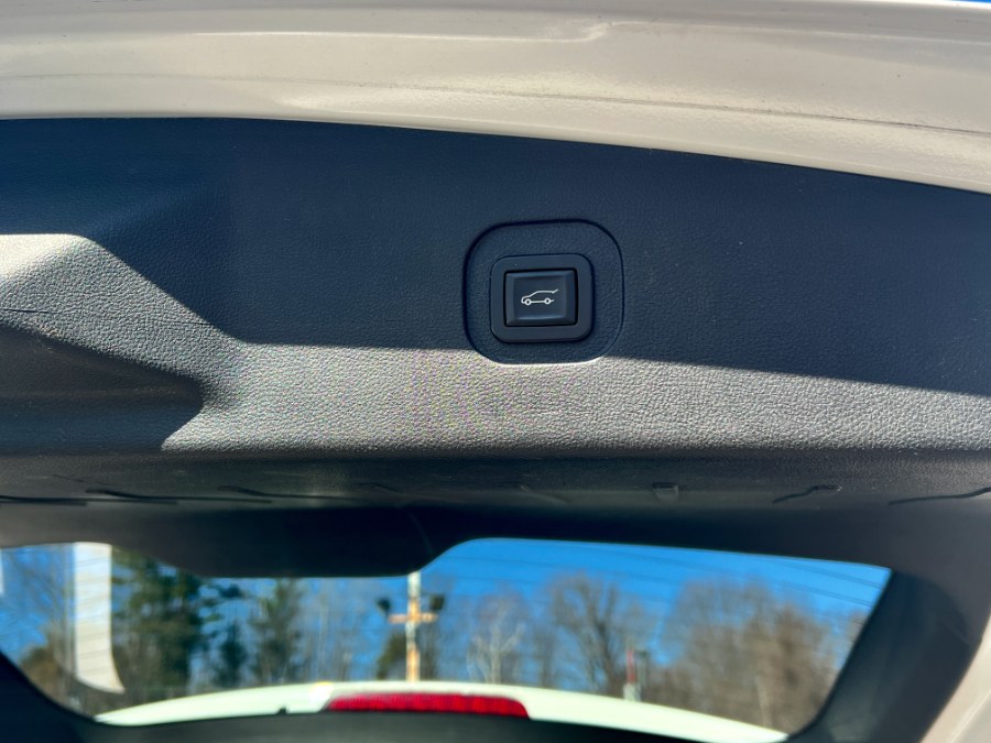 2016 Chevrolet Equinox LTZ - Photo 12