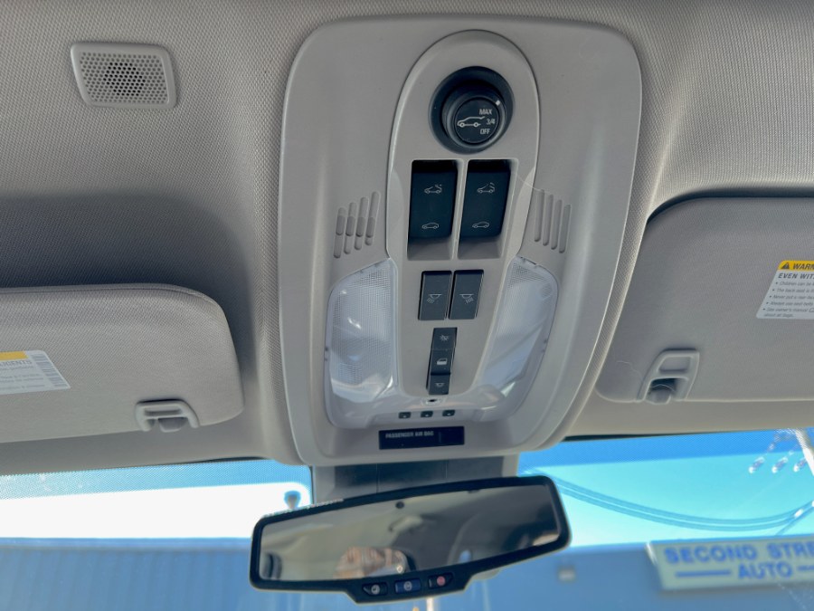 2016 Chevrolet Equinox LTZ - Photo 24