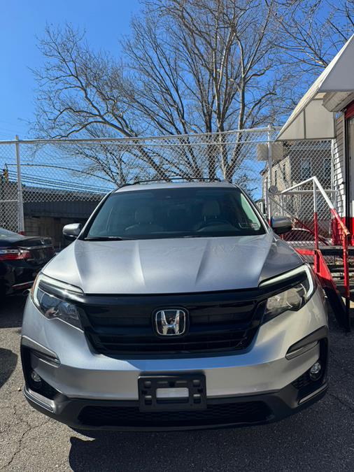 2022 Honda Pilot SE AWD's photo