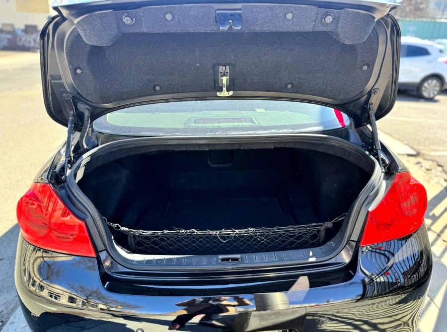 2013 INFINITI G Sedan 37x - Photo 18