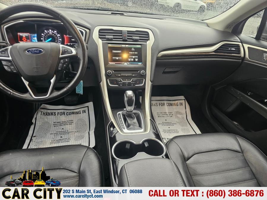 2016 Ford Fusion SE - Photo 15