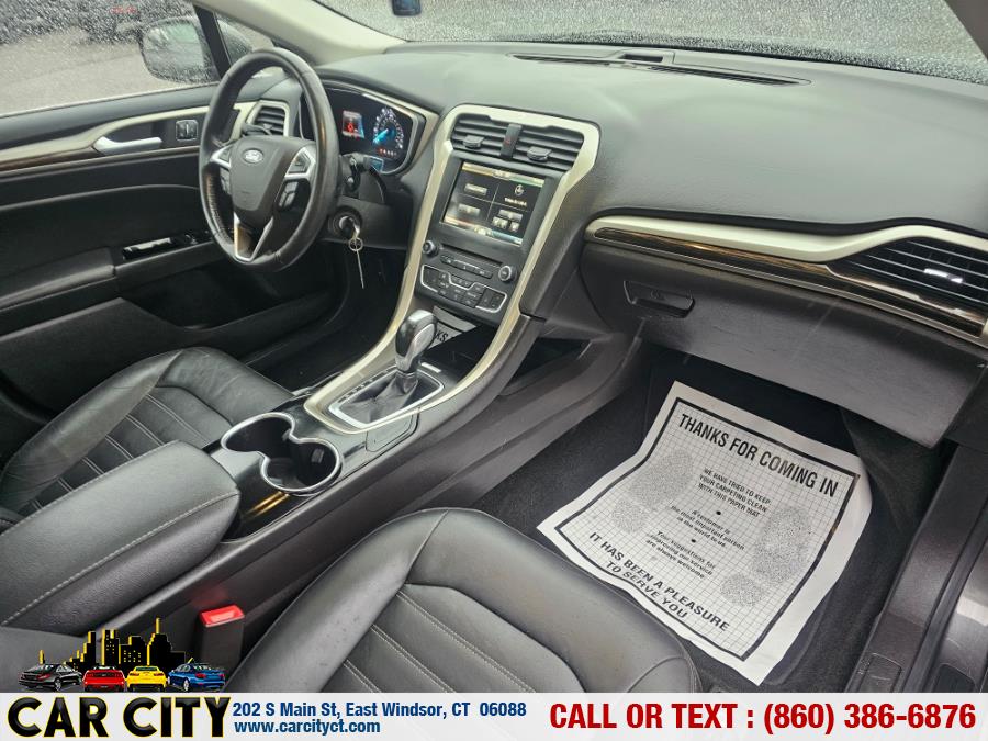 2016 Ford Fusion SE - Photo 21