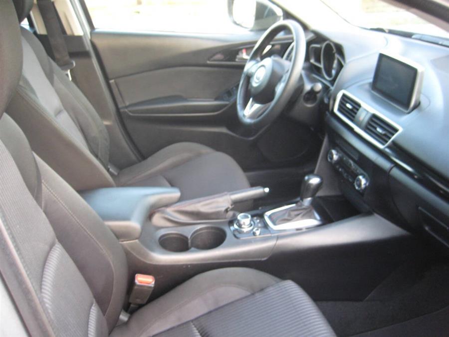 2015 Mazda MAZDA3 i Touring - Photo 16