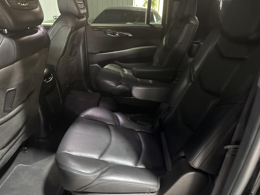 2017 Cadillac Escalade ESV Platinum - Photo 12