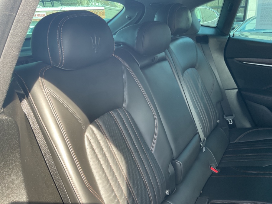 2017 Maserati Levante Base - Photo 21