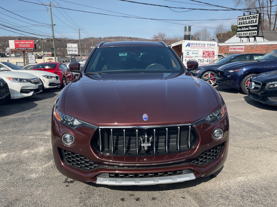 2017 Maserati Levante Levante's photo