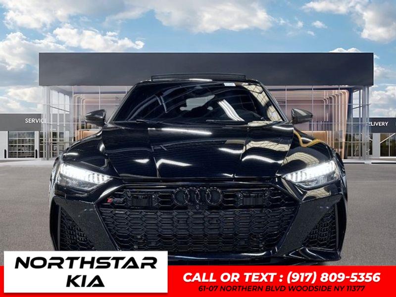 2022 Audi RS7 -'s photo