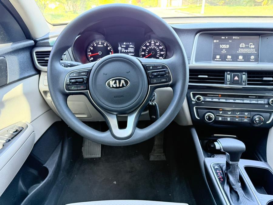 2018 Kia Optima LX - Photo 10