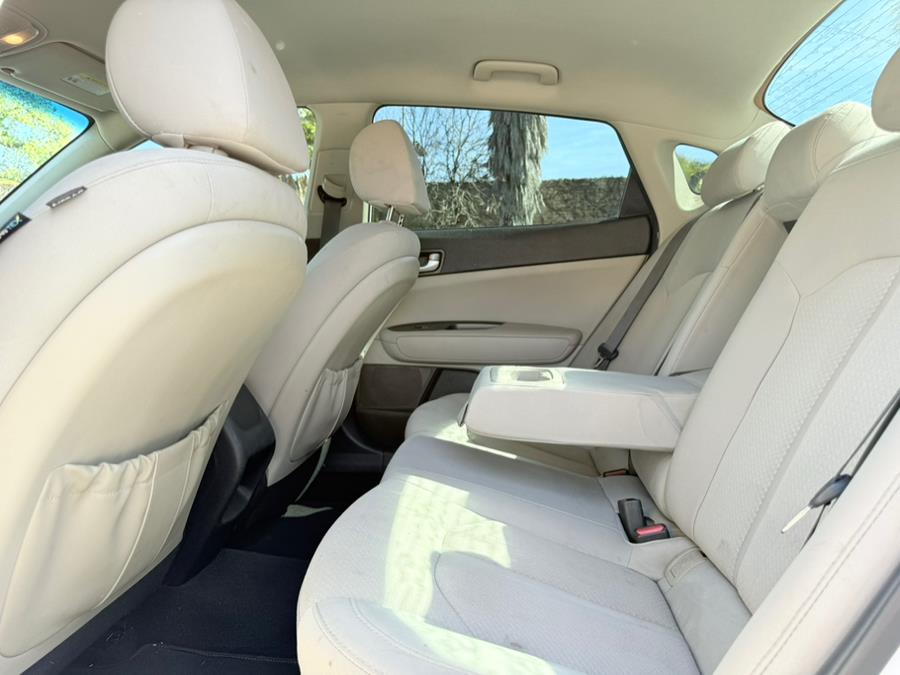 2018 Kia Optima LX - Photo 6