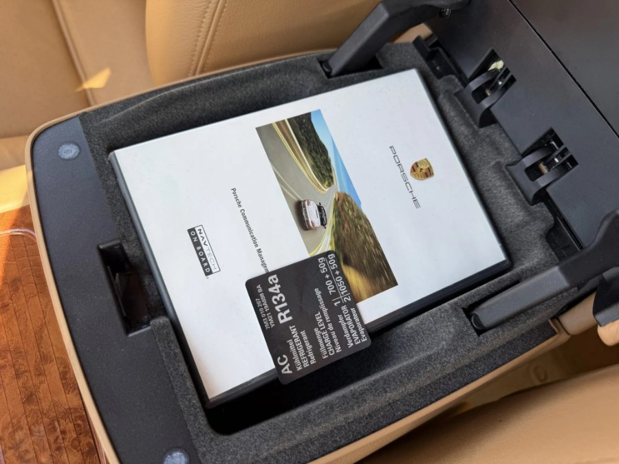 2004 Porsche Cayenne S - Photo 55