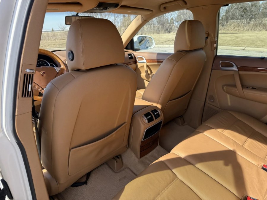 2004 Porsche Cayenne S - Photo 23