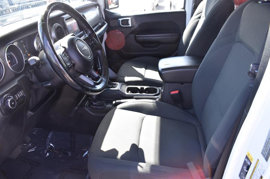 2021 Jeep Wrangler Unlimited Willys - Photo 9