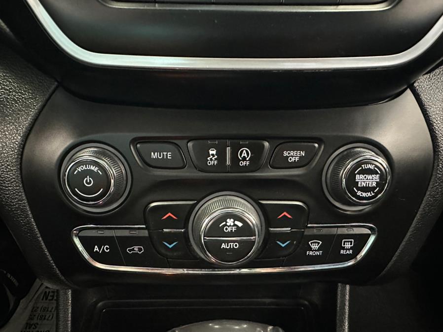 2021 Jeep Cherokee Latitude Lux - Photo 52