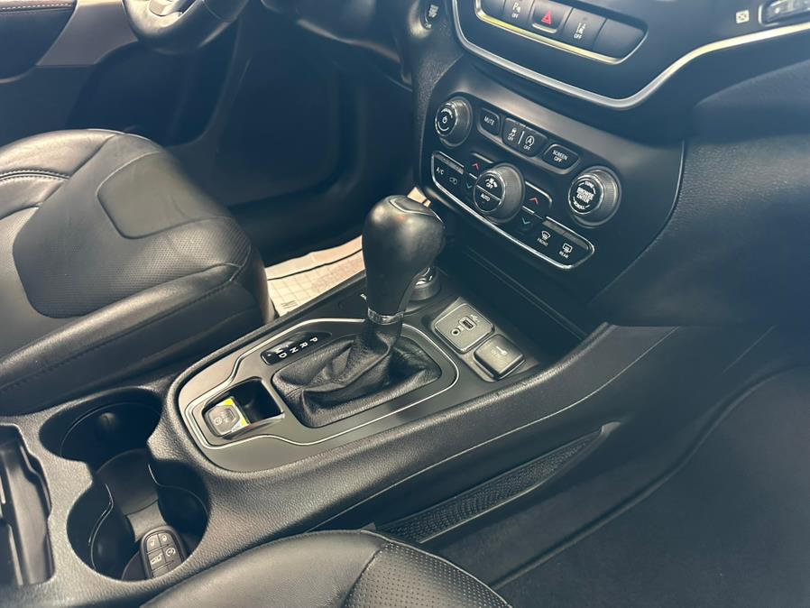 2021 Jeep Cherokee Latitude Lux - Photo 37
