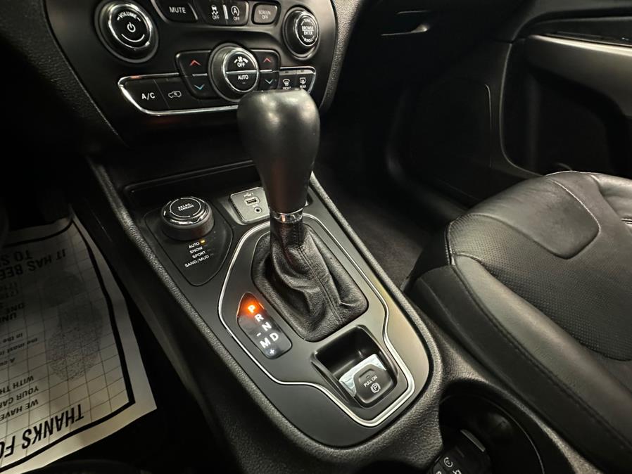 2021 Jeep Cherokee Latitude Lux - Photo 49