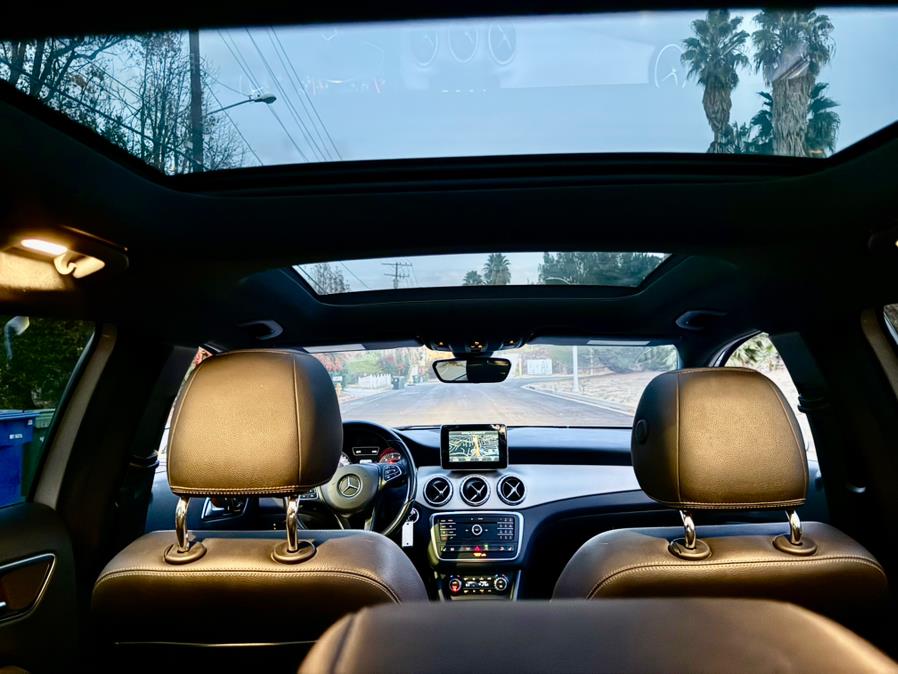 2017 Mercedes-Benz GLA-Class GLA250 - Photo 12