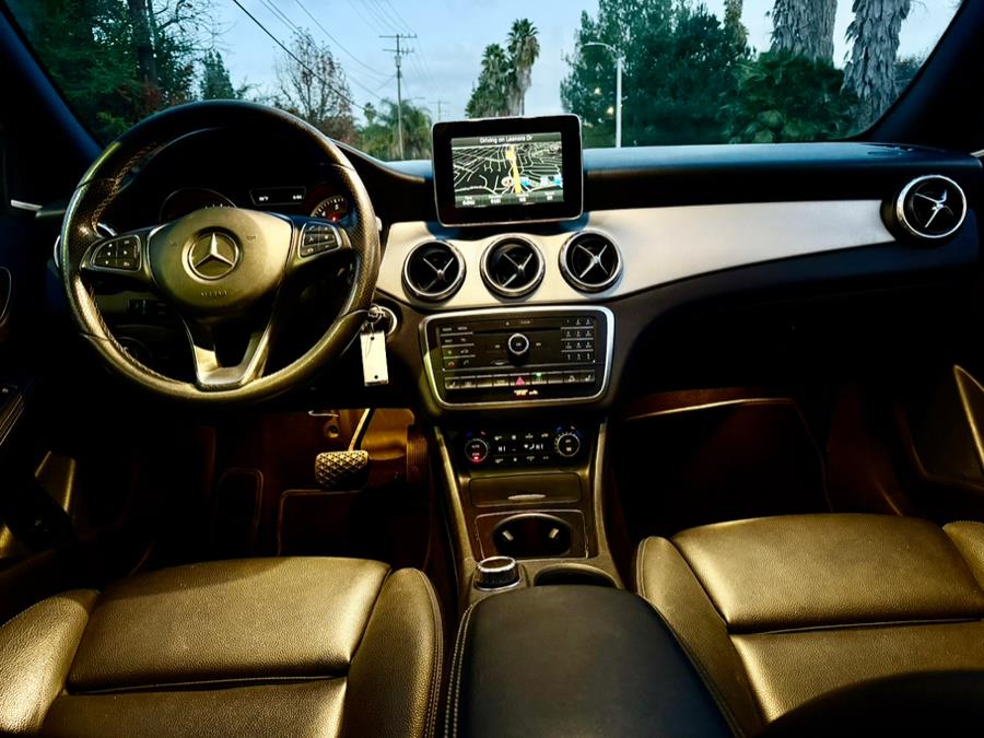 2017 Mercedes-Benz GLA-Class GLA250 - Photo 9