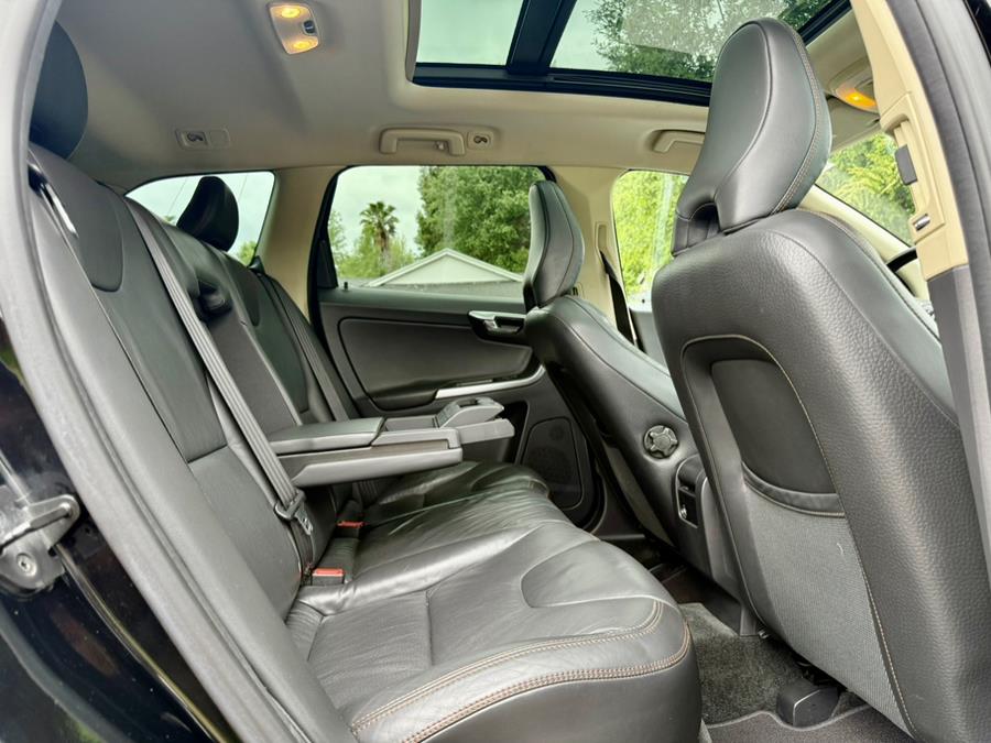 2010 Volvo XC60 3.2 - Photo 10