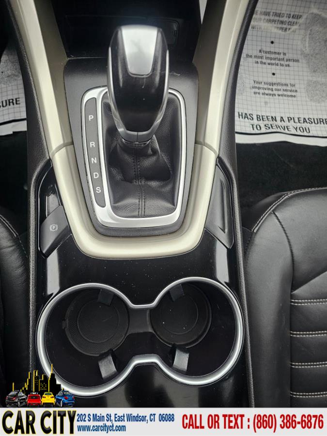 2016 Ford Fusion SE - Photo 23