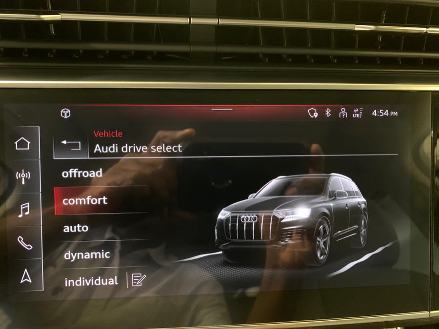 2022 Audi Q7 Premium Plus - Photo 31